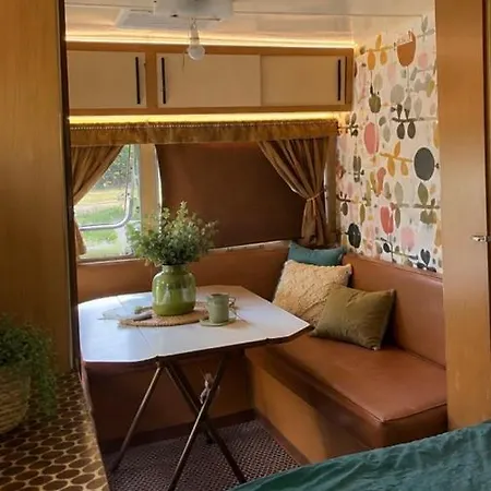 Venez Dans Notre Caravane Dans Les Baronnies Insolite Camping Labastide (Hautes-Pyrenees)
